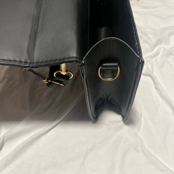 Pleated Black mini bag - Picture 3 of 4